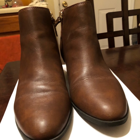 Dr. Scholl’s booties - Picture 2 of 5